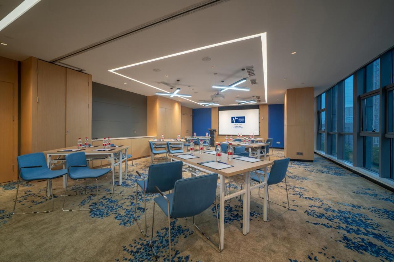 Holiday Inn Express Huaibei City Center, An Ihg Hotel Exterior foto